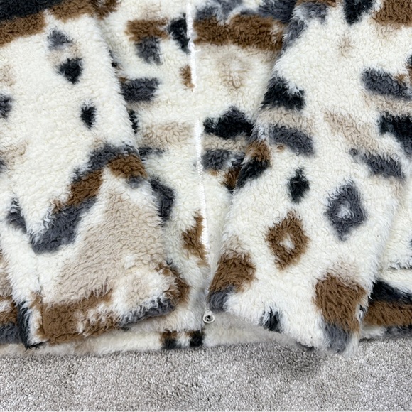 SOLD | Columbia Women’s Winter Pass Sherpa Full Zip Jacket in Rocky Mountain L - Picture 11 of 16